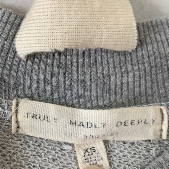 Truly Madly Deeply “Saturdays & Sundays” sweater - Picture 3 of 3